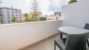 Deluxe Double Room, Balcony, City View
