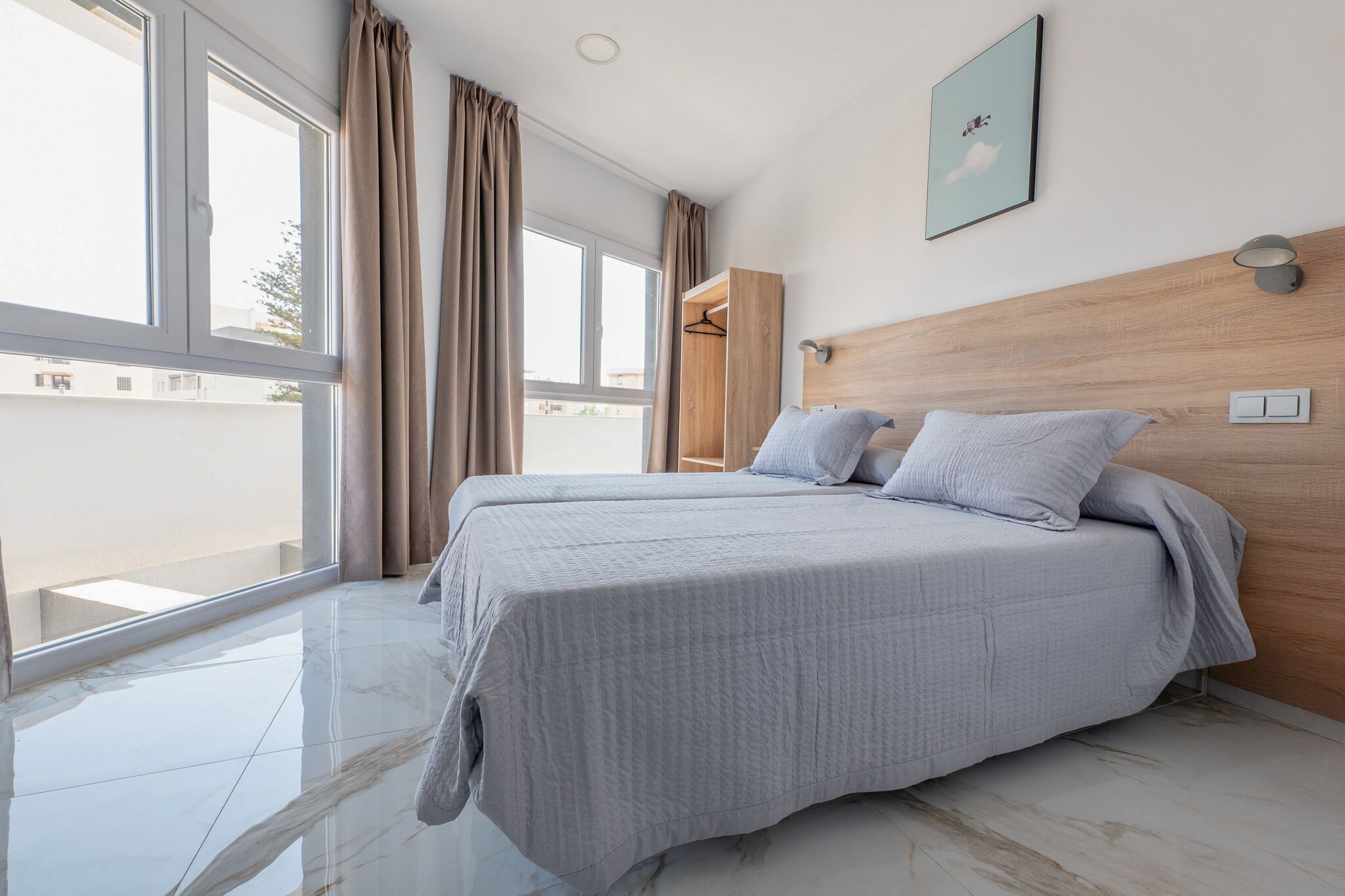 Double Room, City View | Desk, free WiFi