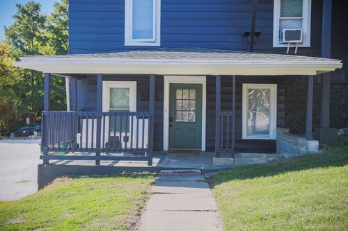 Pet friendly apartment steps from downtown Winooski