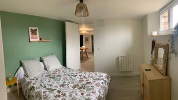 3 chambres, Wi-Fi, draps fournis