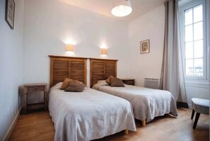 1 makuuhuone, ilmainen Wi-Fi, vuodevaatteet