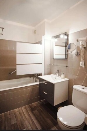 Haartrockner, Handtücher