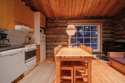 Tunturipirtti Ylläs by Aavalevi Holidays