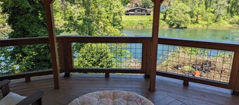 Luxury North Umpqua riverside yurt in Glide, Oregon
