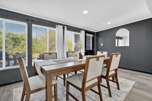 Greenbay Paradise-Navy 3 Mile Private Huge outdoor