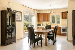 Dining - Villa Aliona - Four Bedroom Villa, Sleeps 8 (Ionian Islands)