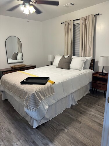 Canary Cottage in Beautiful Ailey, GA