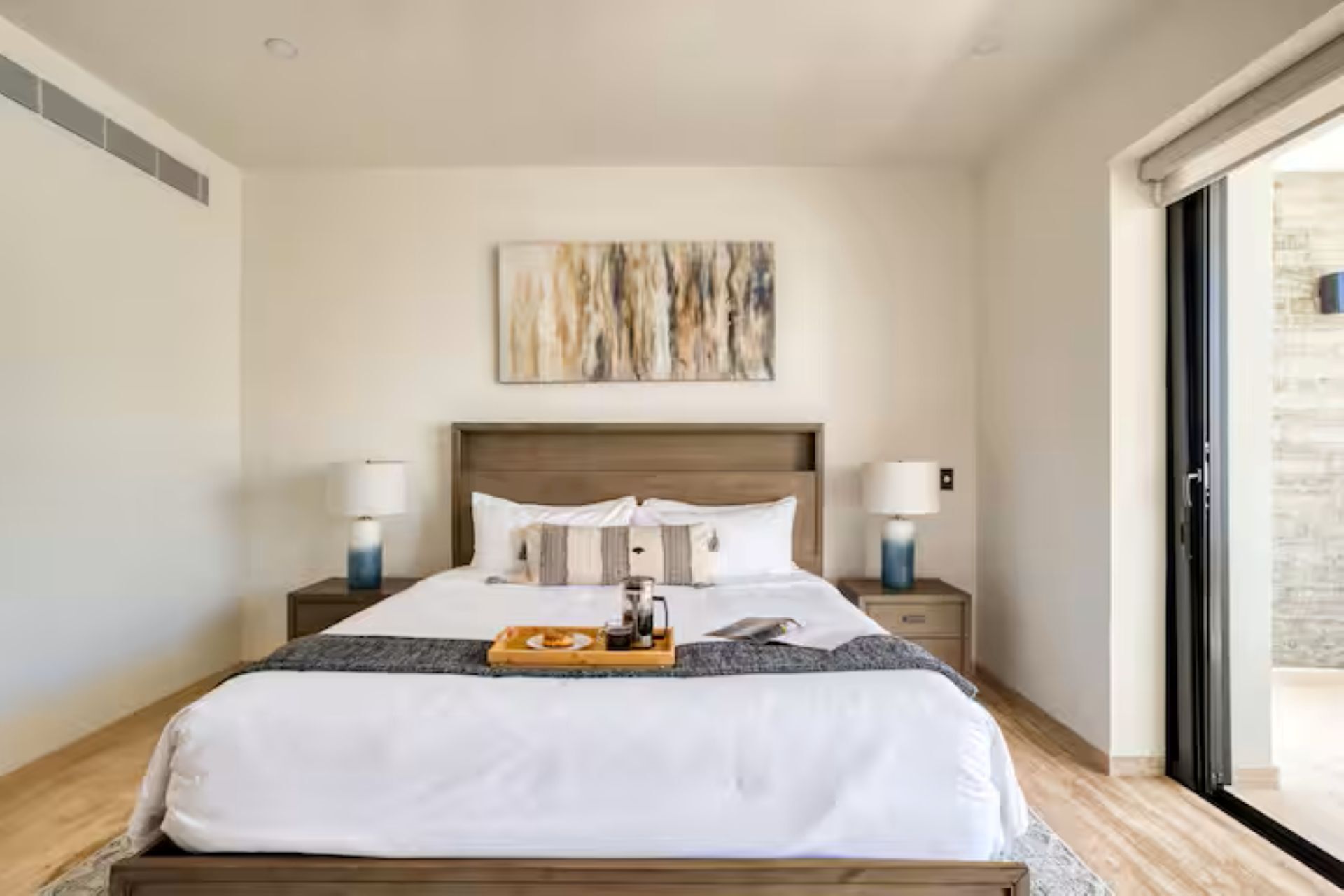 Relax And Unwind: Your Oasis With Pool And Jacuzzi - San José del Cabo