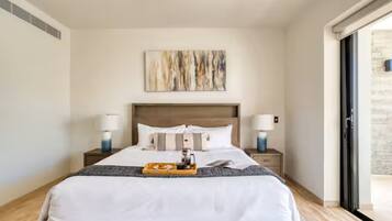 Iron/ironing board, internet, bed sheets