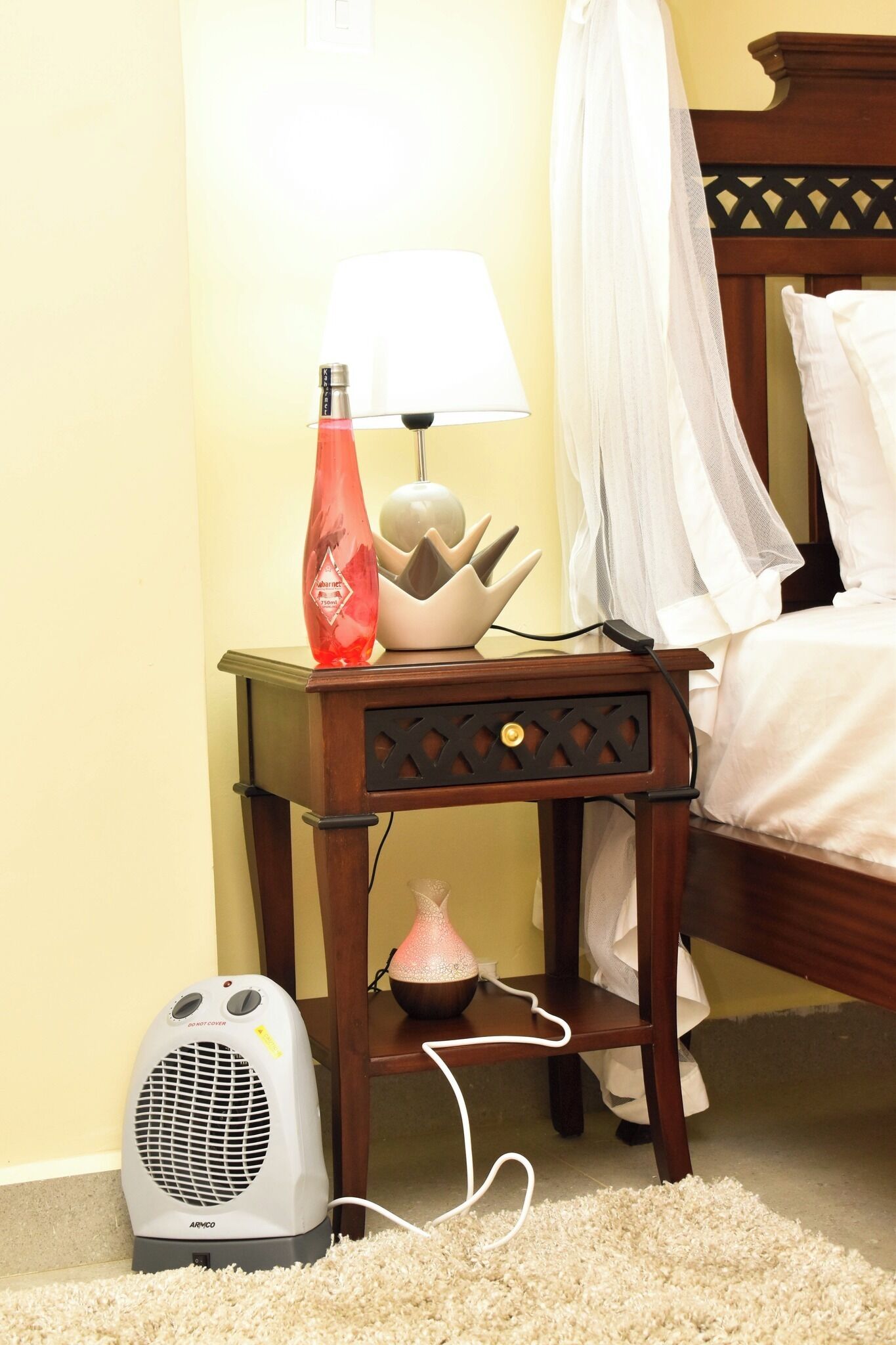 Habitació individual estàndard, vistes a la ciutat | Wifi gratuïta i roba de llit 