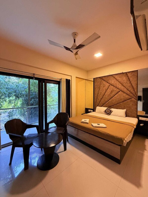 4 chambres, Wi-Fi, literie fournie