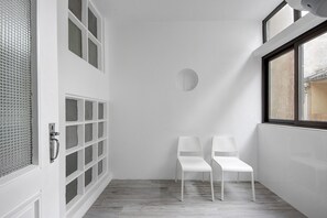 Interior - Apartment 'Furadouro 2 with Sea View' with Sea View, Balcony and Wi-Fi (Ovar)