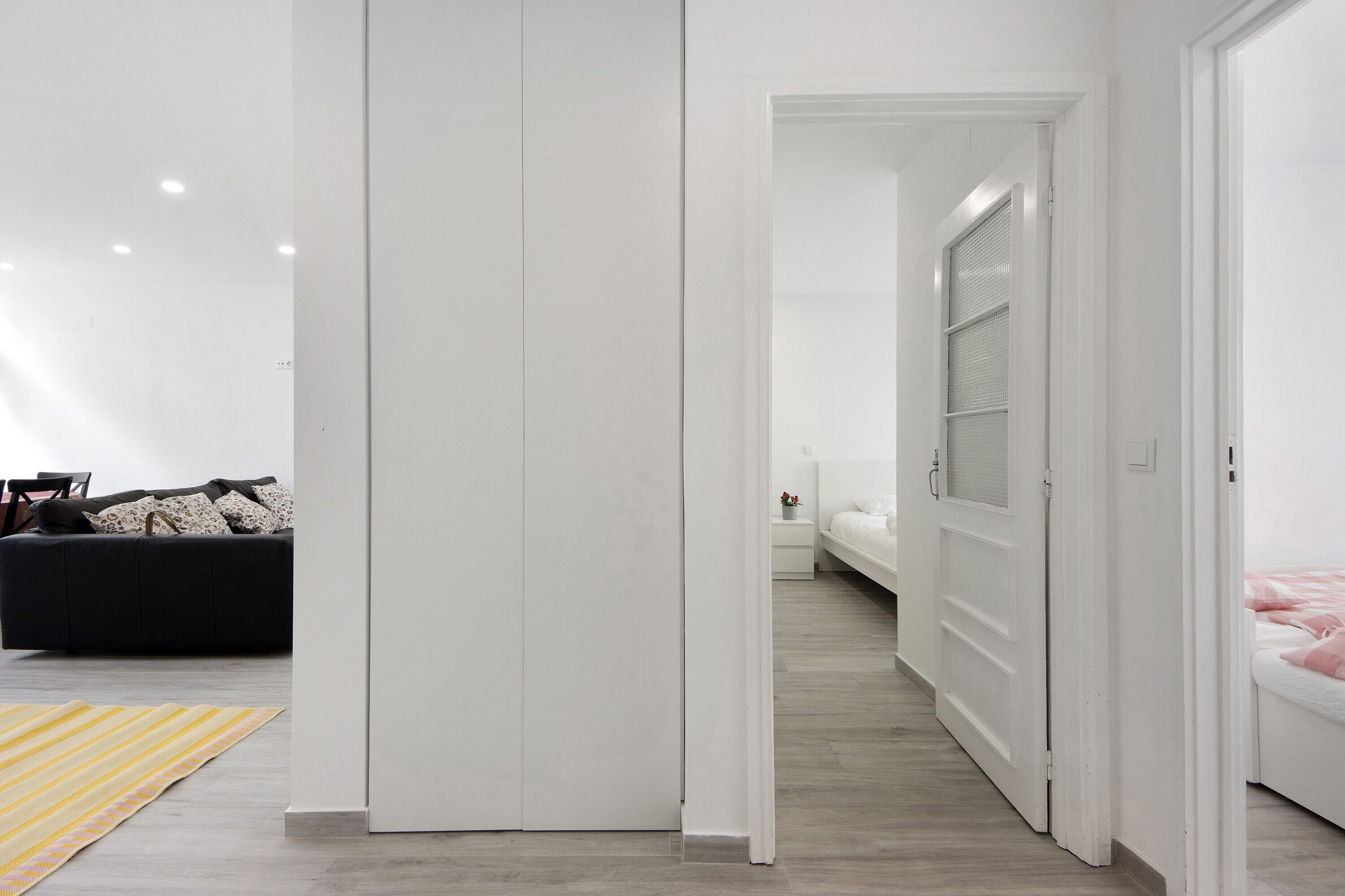 4 多间卧室、WiFi、床单