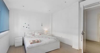 Appartement 'Furadouro Ă 30 mĂštres de la plage' avec Wi-Fi et climatisation