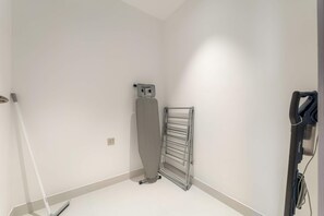 公寓 | 1 間臥室、網路服務