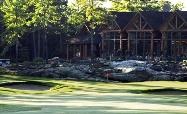 Golf - Charming 3-bedroom condo on Lake Joseph with Golf Course (Parry Sound)