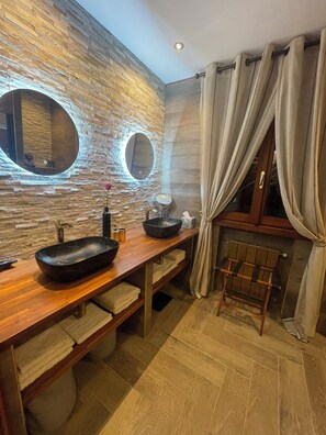 Interior - 2 bedroom apartment with private pool, tennis & padel, near the sea (VALLECROSIA)