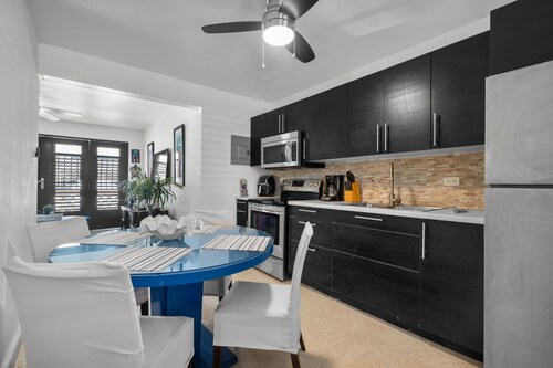 Near Luquillo Beach Complimentary Parking AC