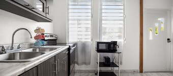 Private Pool Pet-friendly Steps to the Beach