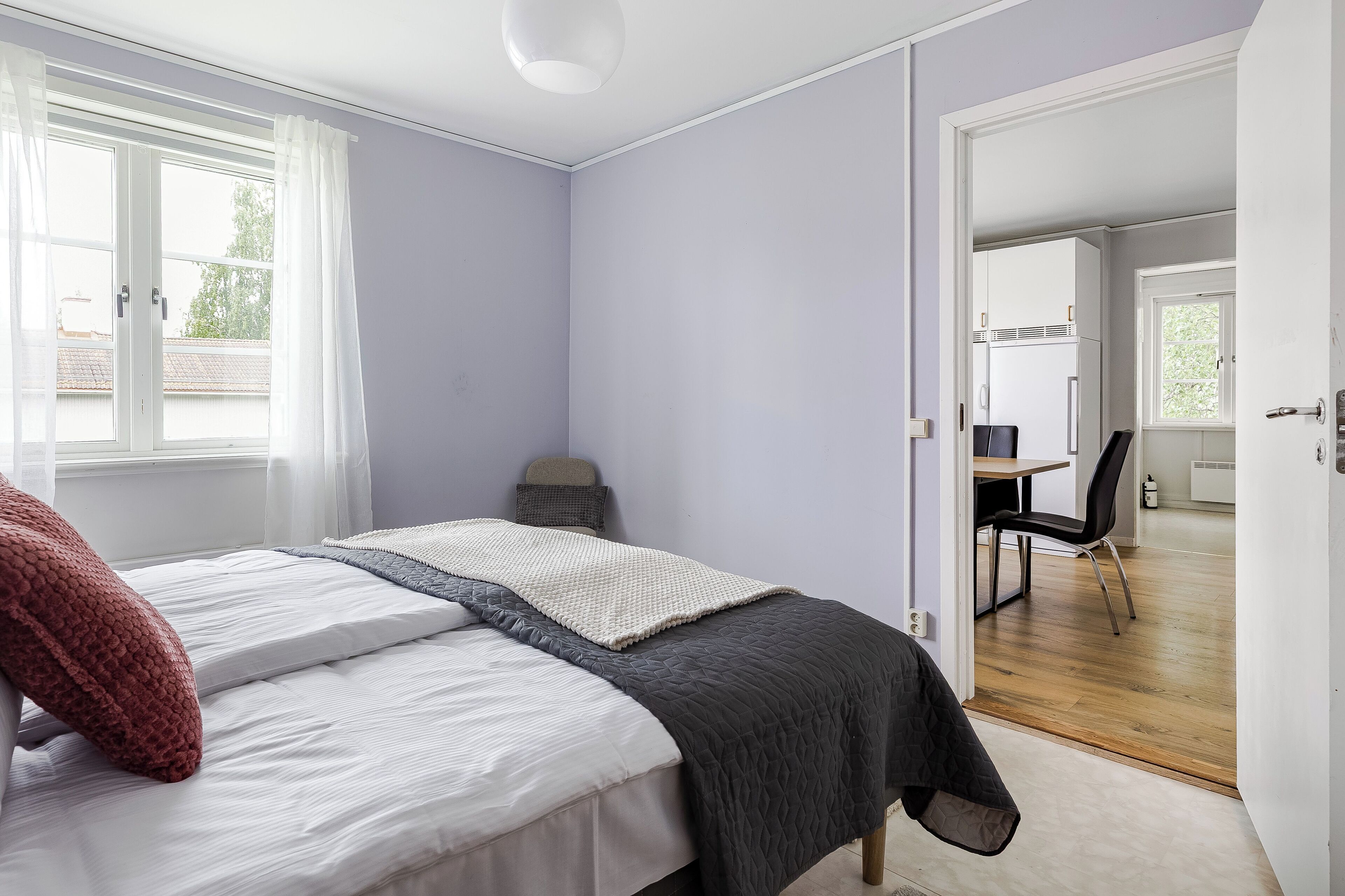 2 bedrooms, desk, iron/ironing board, free WiFi