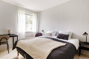 2 chambres, bureau, fer et planche à repasser, Wi-Fi gratuit