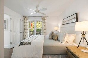 3 bedrooms, desk, iron/ironing board, free WiFi