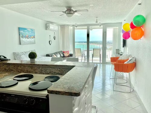Private Luxury Condo in ESJ Hotel