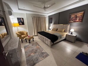 2 bedrooms, WiFi - JW Apartments -Elegant - Exclusive - Effortless (Islamabad)