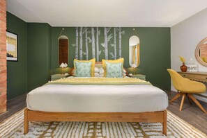 2 bedrooms, desk, iron/ironing board, travel crib