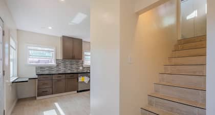 3-bedroom house in gorgeous San Fernando with AC