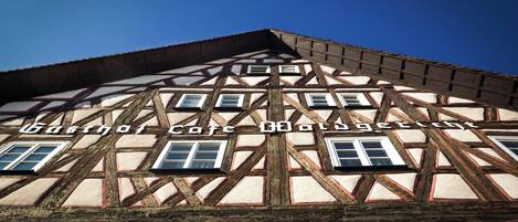 Fachada de la propiedad