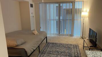 1 bedroom, iron/ironing board, WiFi, bed sheets