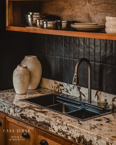 JUNAB HOUSE - APARTMENT 1