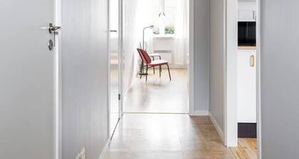 Relax in peaceful and sunny Marmaverken apartment