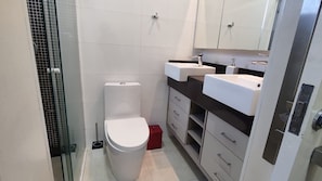 Appartamento Basic | Bagno | Doccia
