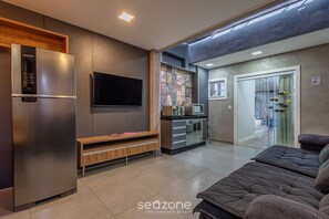 Basic Apartment | Interior