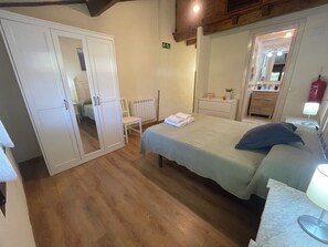 Planxa i posts de planxar, Internet i roba de llit