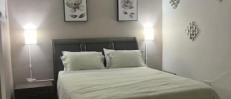 1 bedroom, iron/ironing board, WiFi, bed sheets