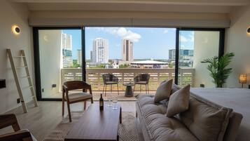 商務開放式套房, 陽台, 城市景觀 | 客房景觀