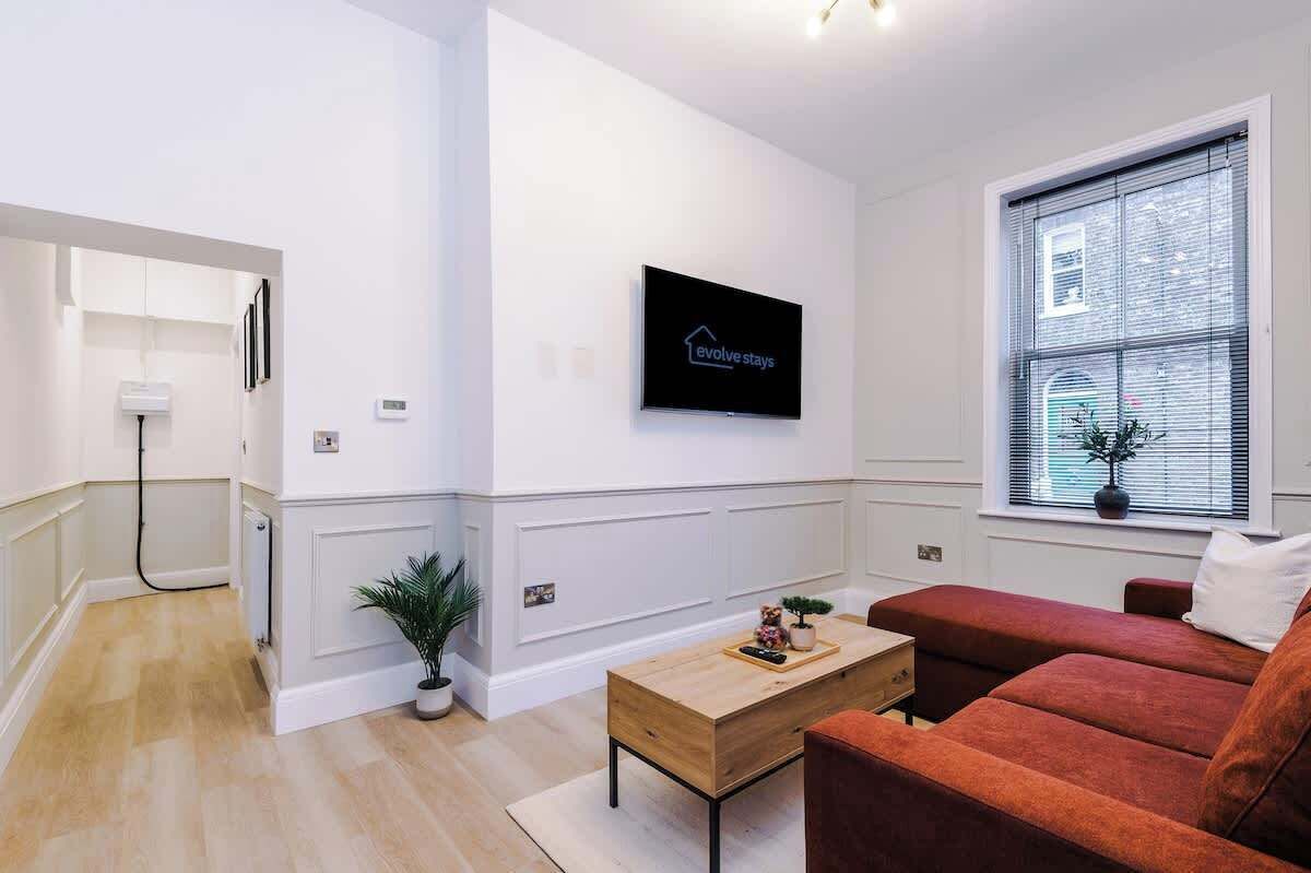 TV, offices