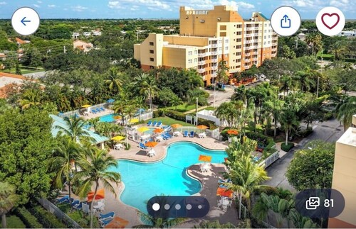 Cozy 1-bedroom apartment in fantastic Weston with AC, fitness room