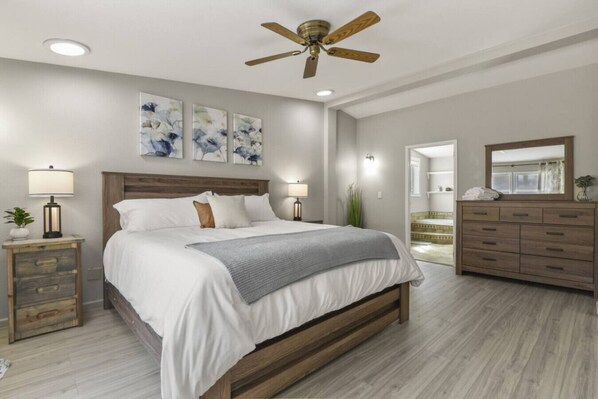 3 عدّة غرف نوم وواي فاي وملاءات أسرّة