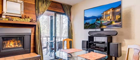 TV, fireplace, ping pong, stereo
