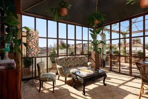Living area - TB Place Roma (Rome)