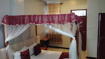 Deluxe Double Room | Free WiFi, bed sheets