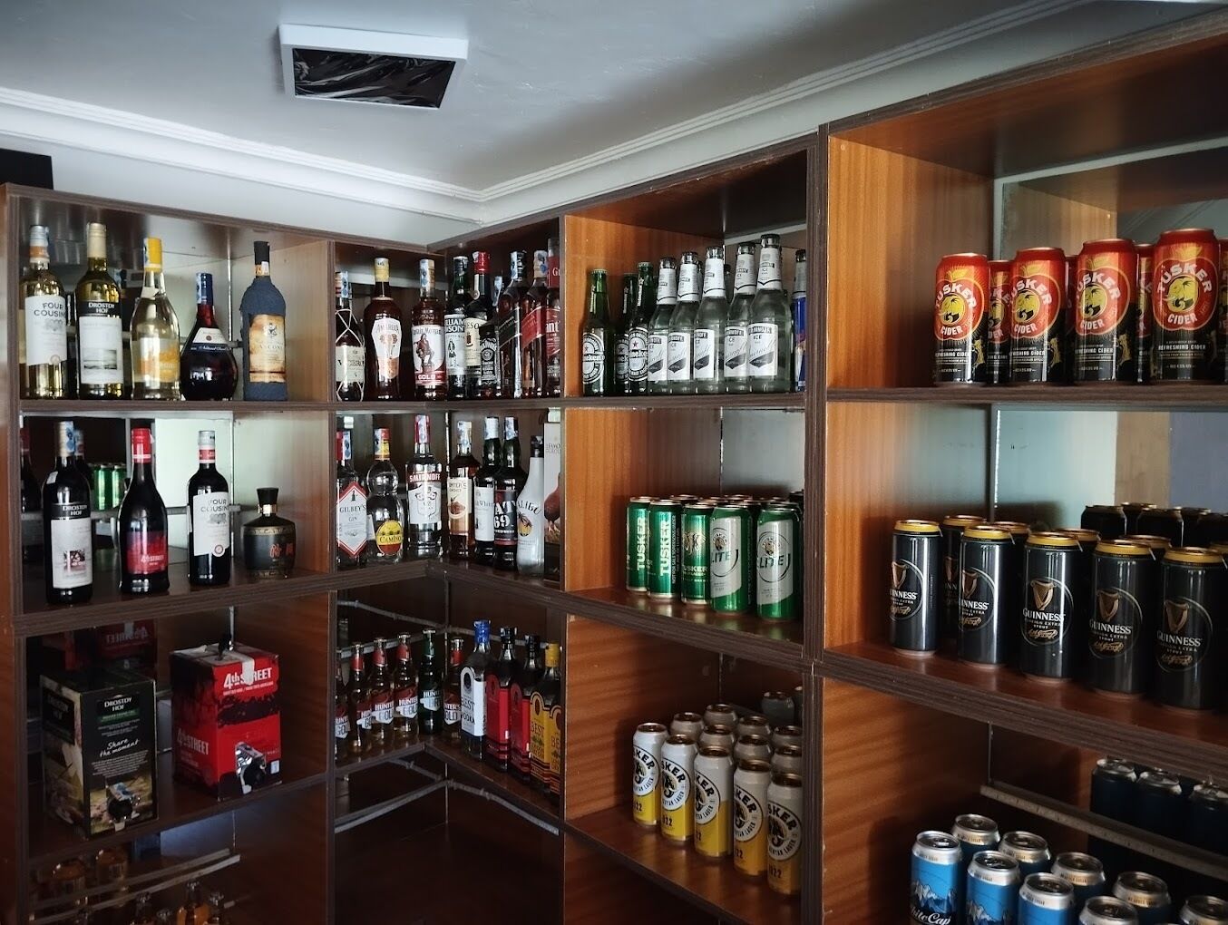 Bar (en la propiedad)