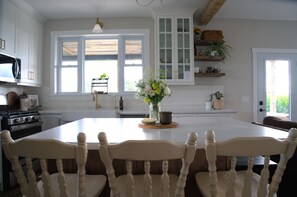 Microwave, oven, stovetop, dishwasher - Cozy modern 2-bedroom farmhouse suite w/ clawfoot tub, firepit & country views. (Shakespeare)