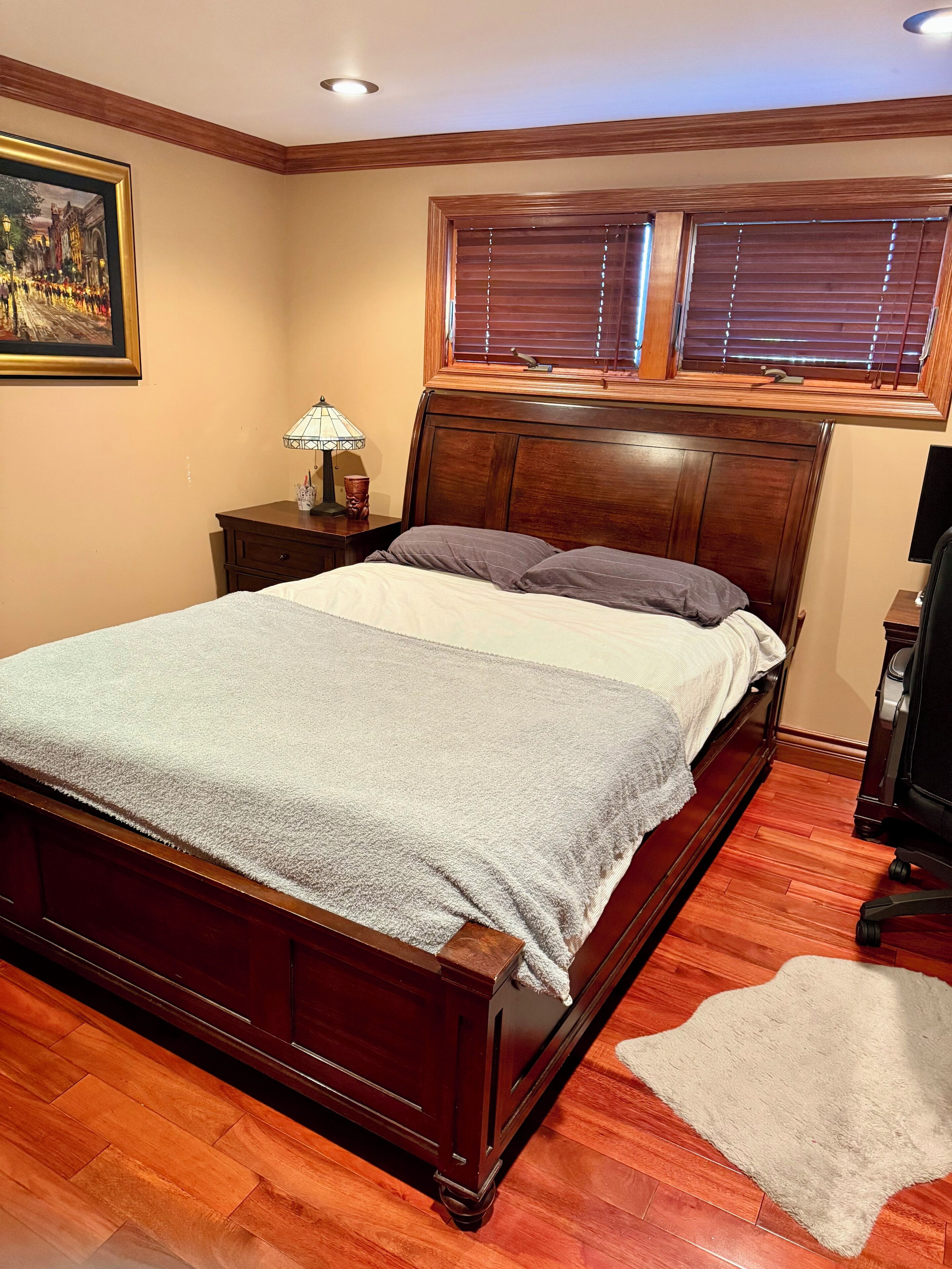 1 habitación, tabla de planchar con plancha, wifi gratis y ropa de cama 