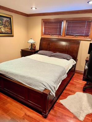 1 habitación, tabla de planchar con plancha, wifi gratis y ropa de cama 