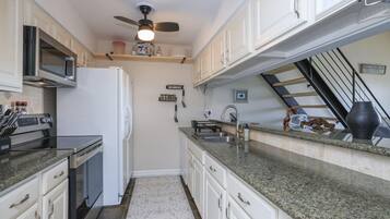 微波炉、烤箱、炉灶、洗碗机